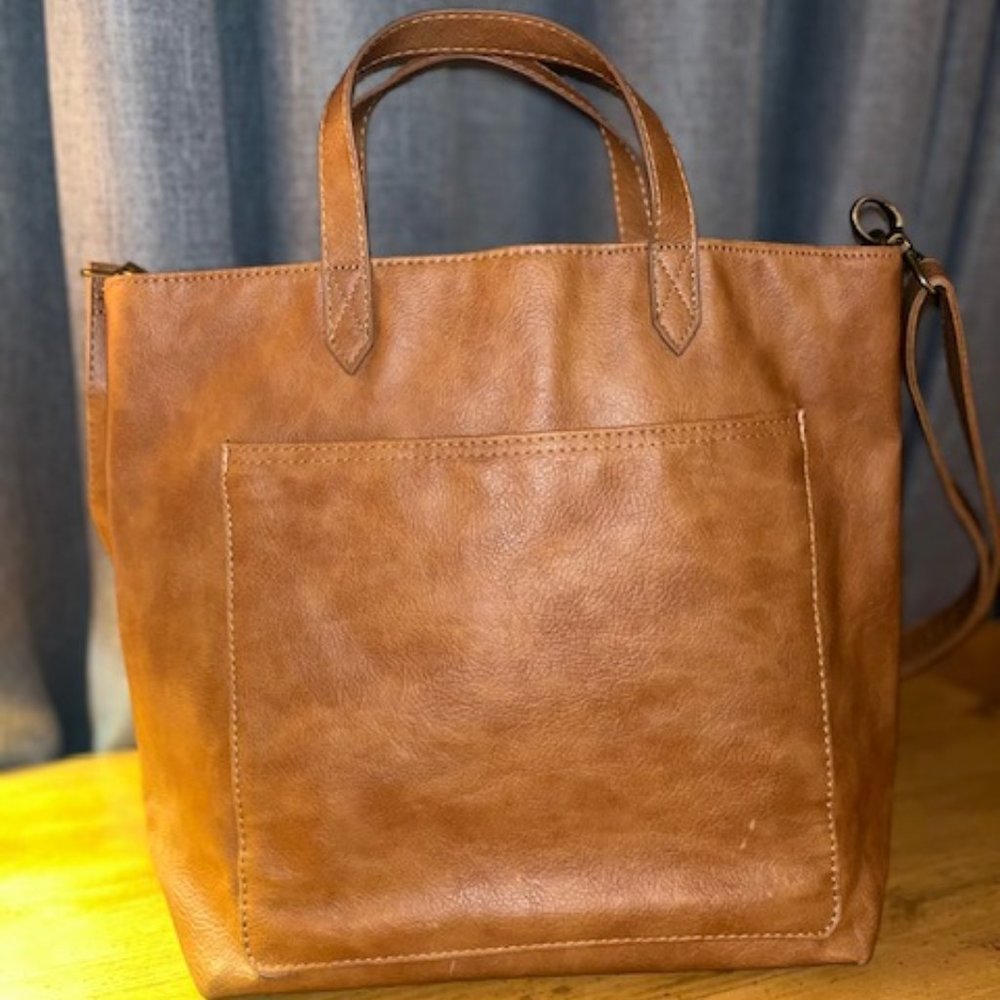 Thirty One Window Shopper LTD - Caramel Distressed Pebble